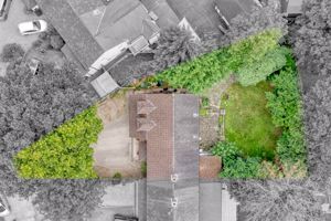 Photo 8- click for photo gallery